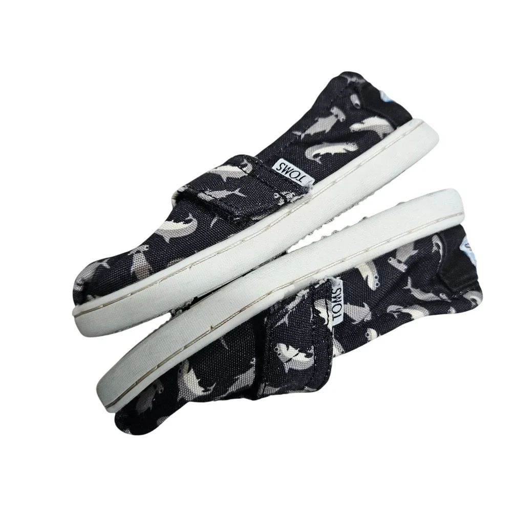 Toms Kids Navy Shark Print‎ Slip-On Shoes Size 7 Toddler Hook Loop Closure
